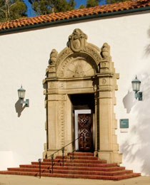 Entrance to the Mills College Art Museum